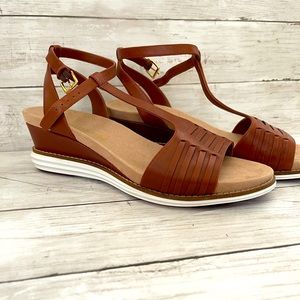 NWT Grande Huarache Wedge Sandals